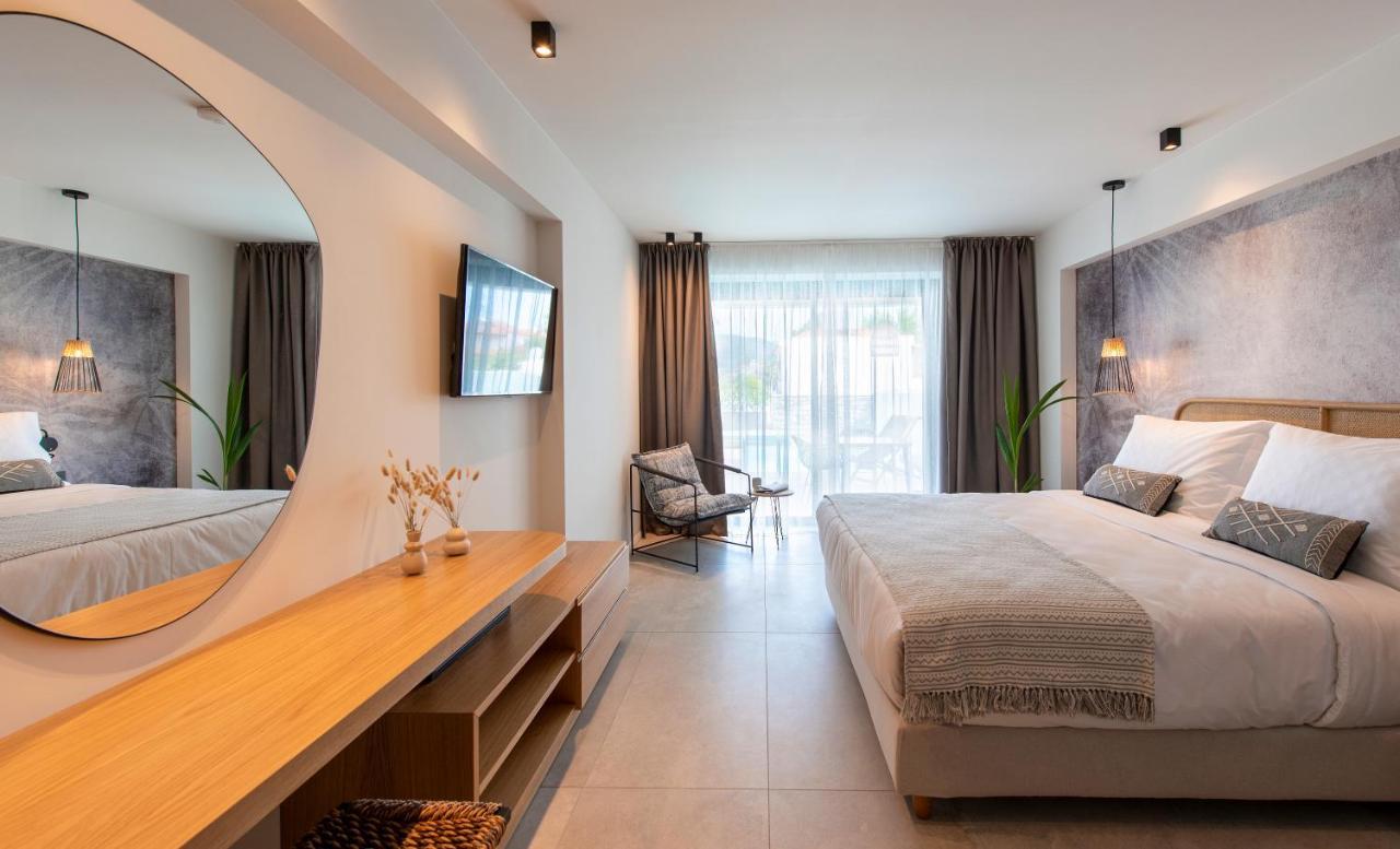 Alea Suites -Adults Only And Kids 14 Plus Asprovalta Exterior photo