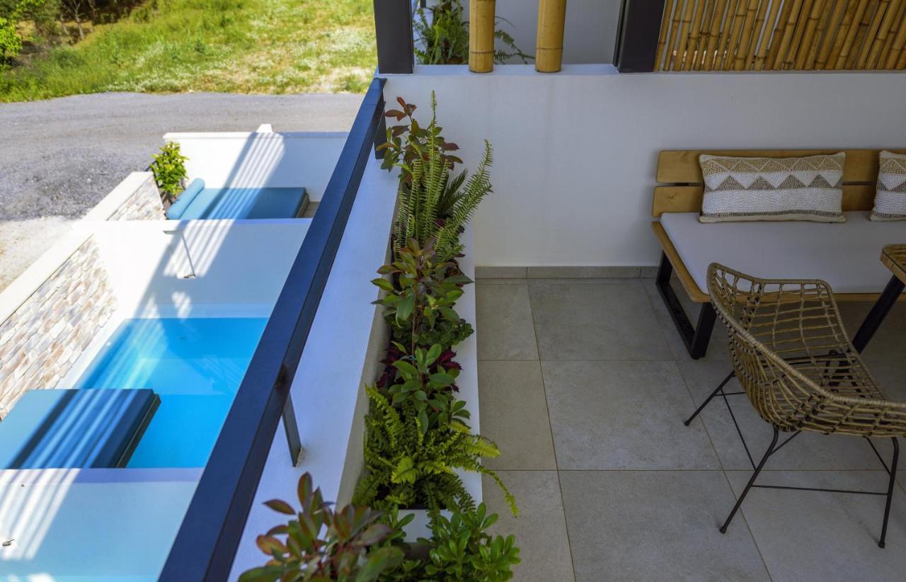 Alea Suites -Adults Only And Kids 14 Plus Asprovalta Exterior photo
